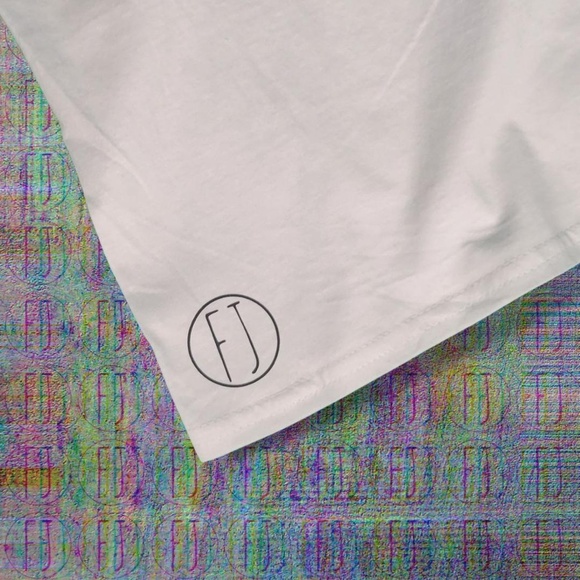 GOT SHROOMS? Tee - Picture 2 of 3